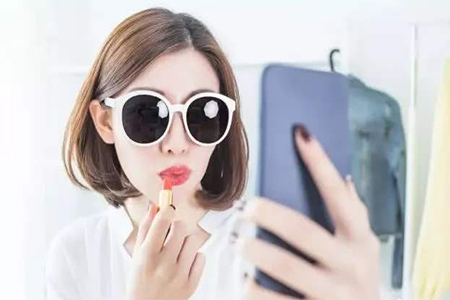 服装直播经验分享:想成功营销必须知道的直播卖