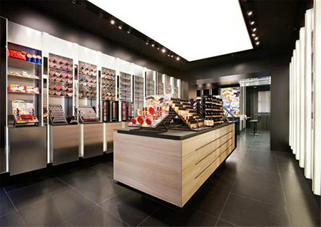 化妆品专营店开发客户分销商可行么？