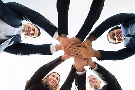 新手微商怎么加精准客源更快？